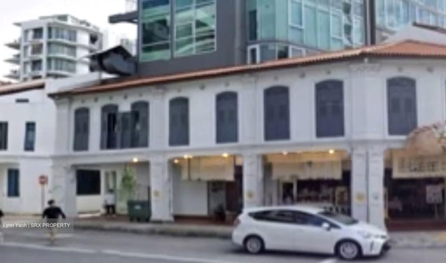 Mackenzie Regency (D9), Retail #603000291
